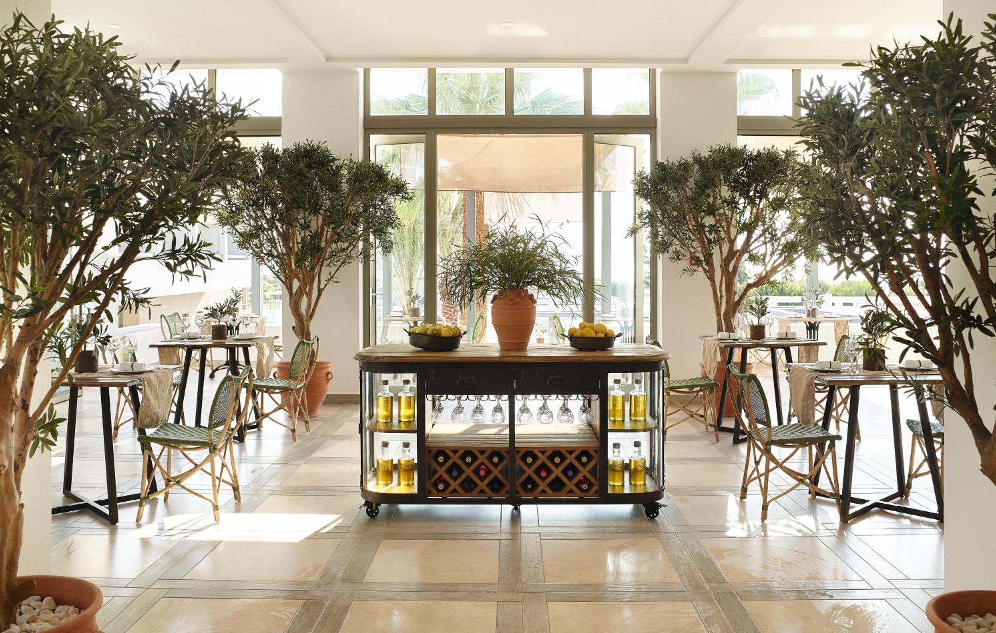 Grecotel Luxme Dama Dama 4*