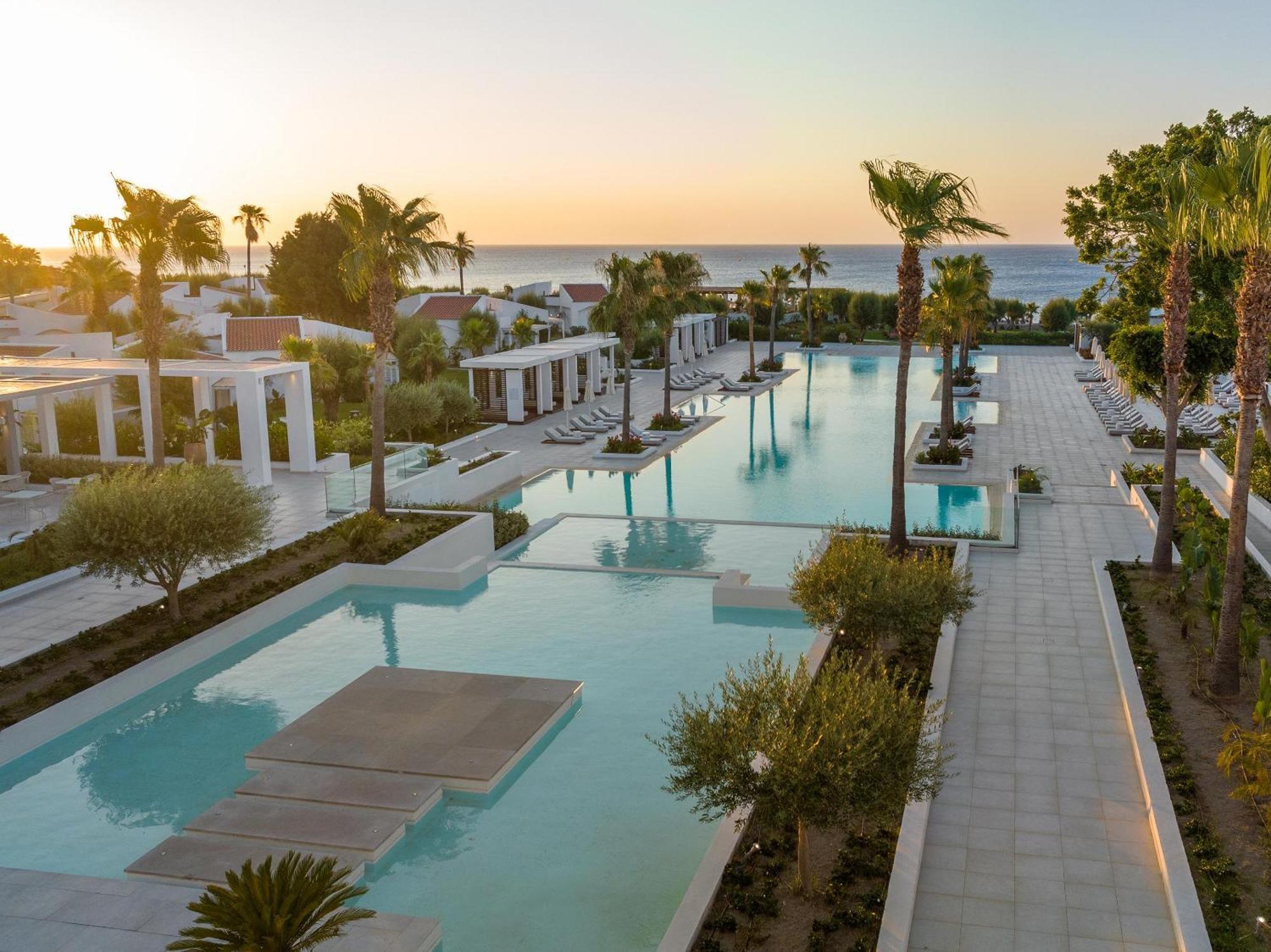 Grecotel Lux Me Dama Dama 4* Kallithéa